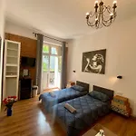 Topolove Rooms & Apartments